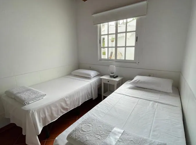 شقة Apartametos Elena 11 *